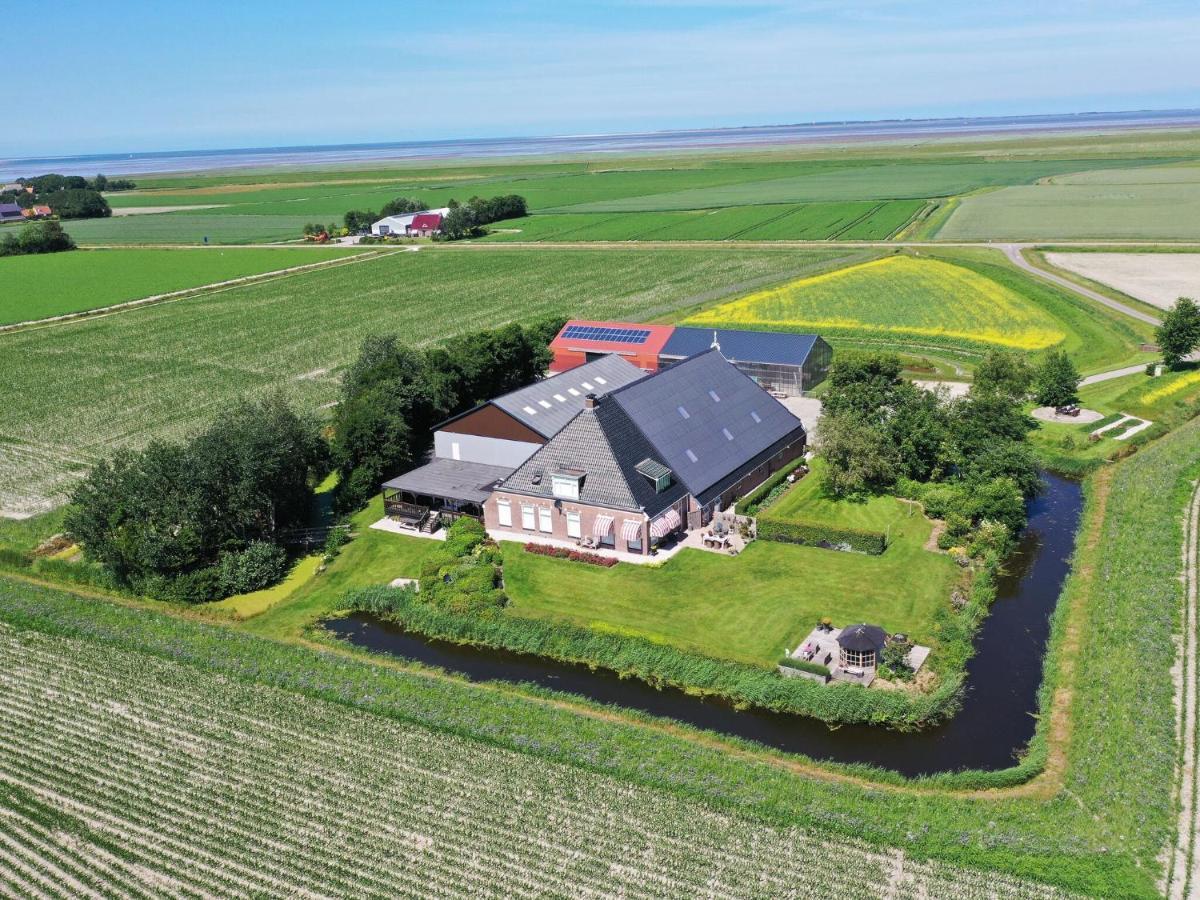 Fantastic Brand New Vacation Home Near The Wadden Paesens Exterior photo