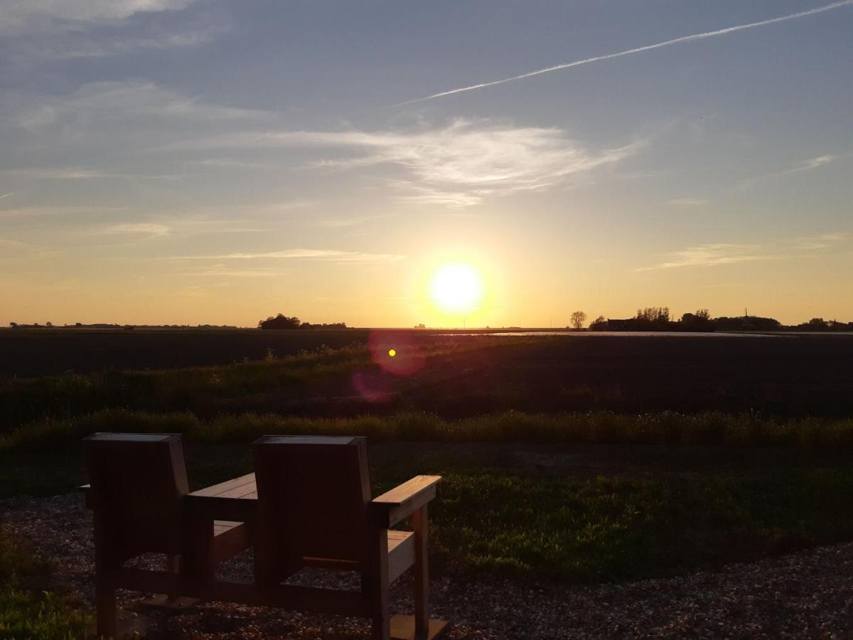 Fantastic Brand New Vacation Home Near The Wadden Paesens Exterior photo