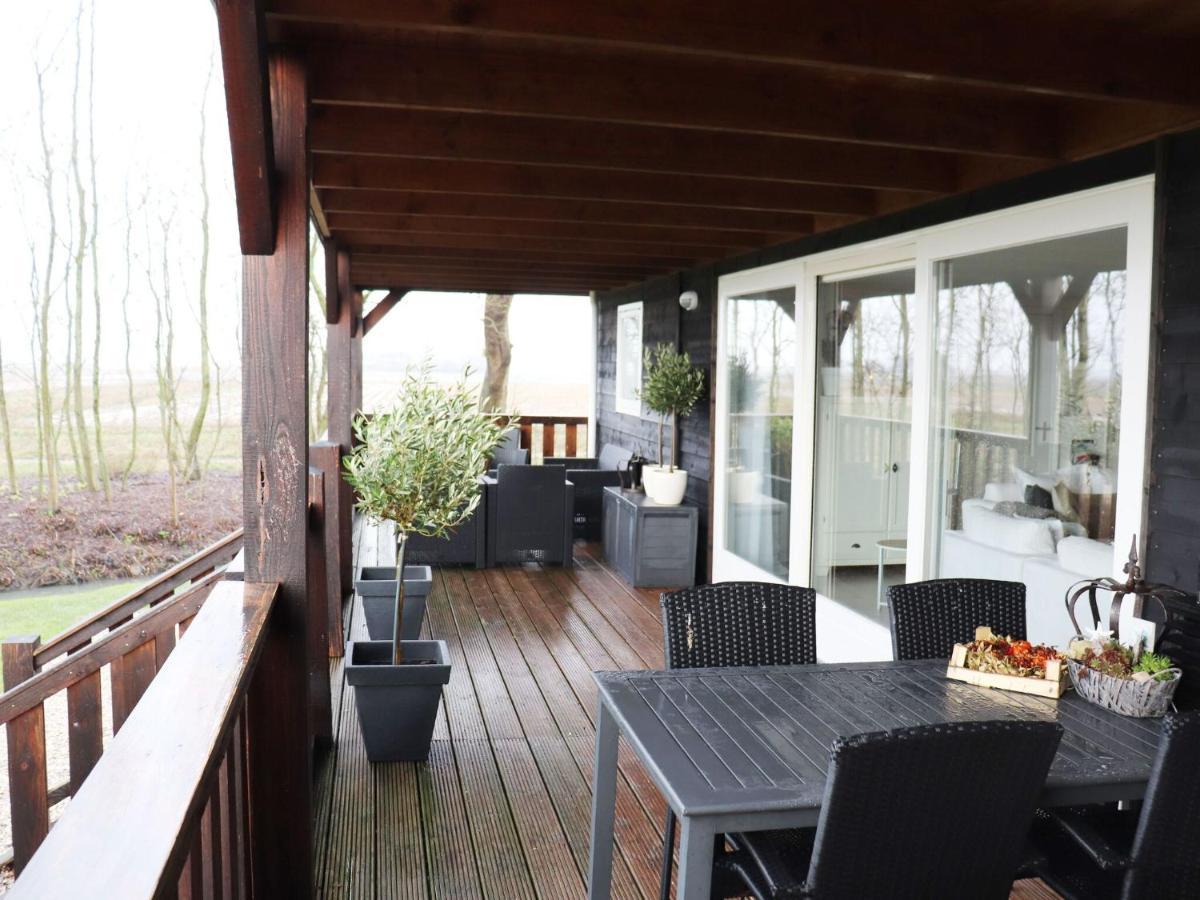 Fantastic Brand New Vacation Home Near The Wadden Paesens Exterior photo
